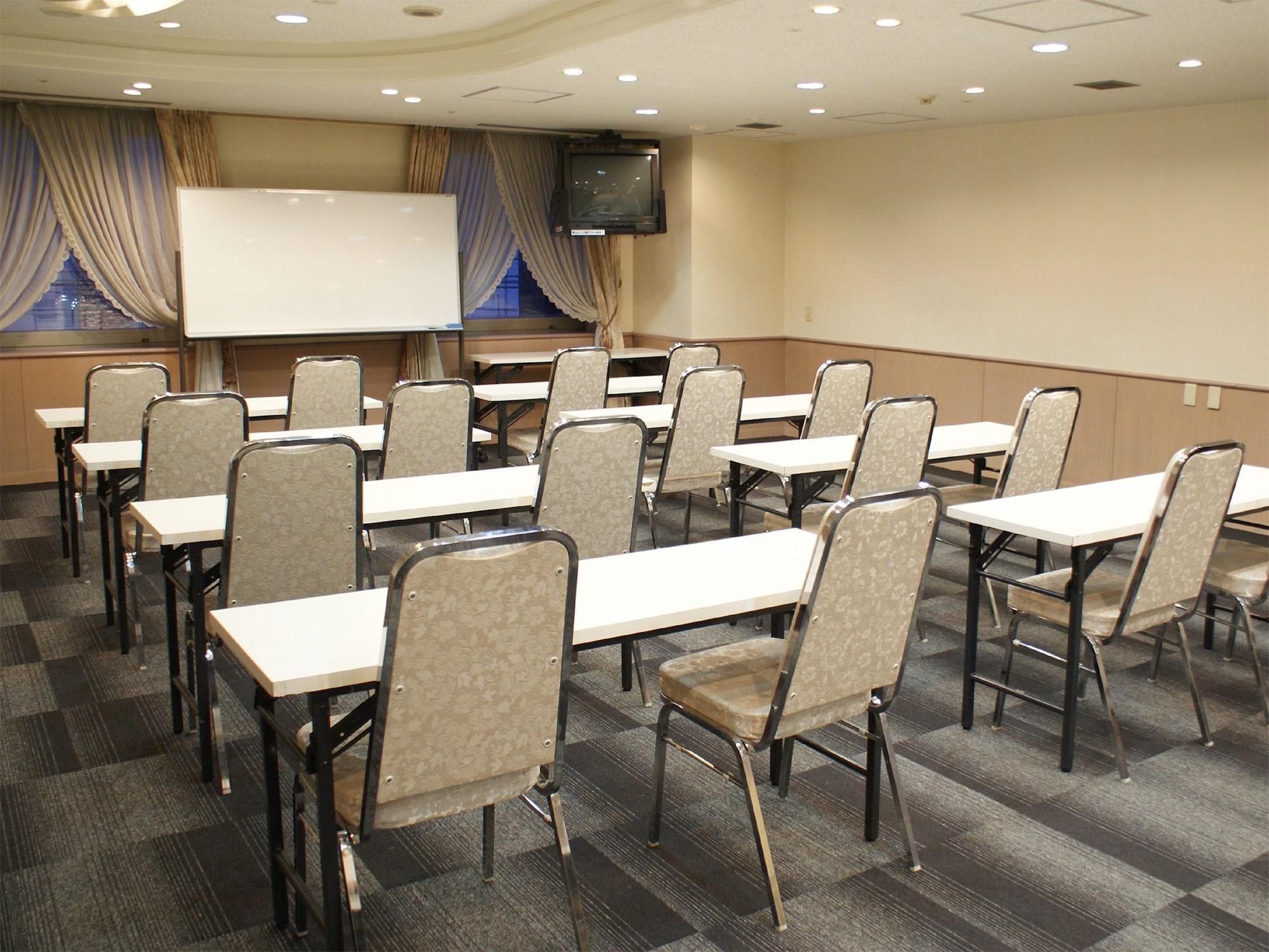 Hotel Livemax Sapporo Nakajima Park Grande Dış mekan fotoğraf